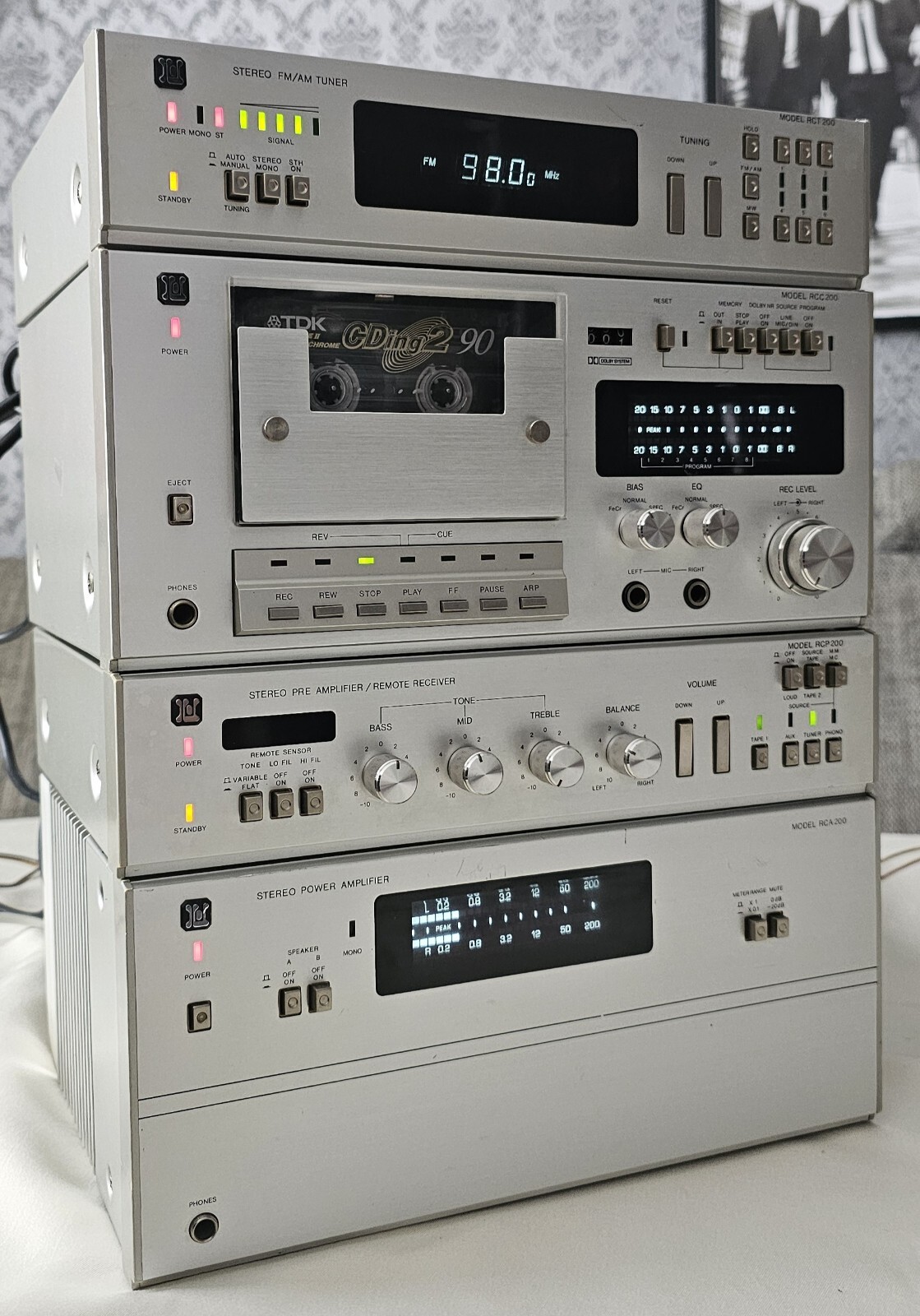 02 Cybernet Mini RC-200.jpg