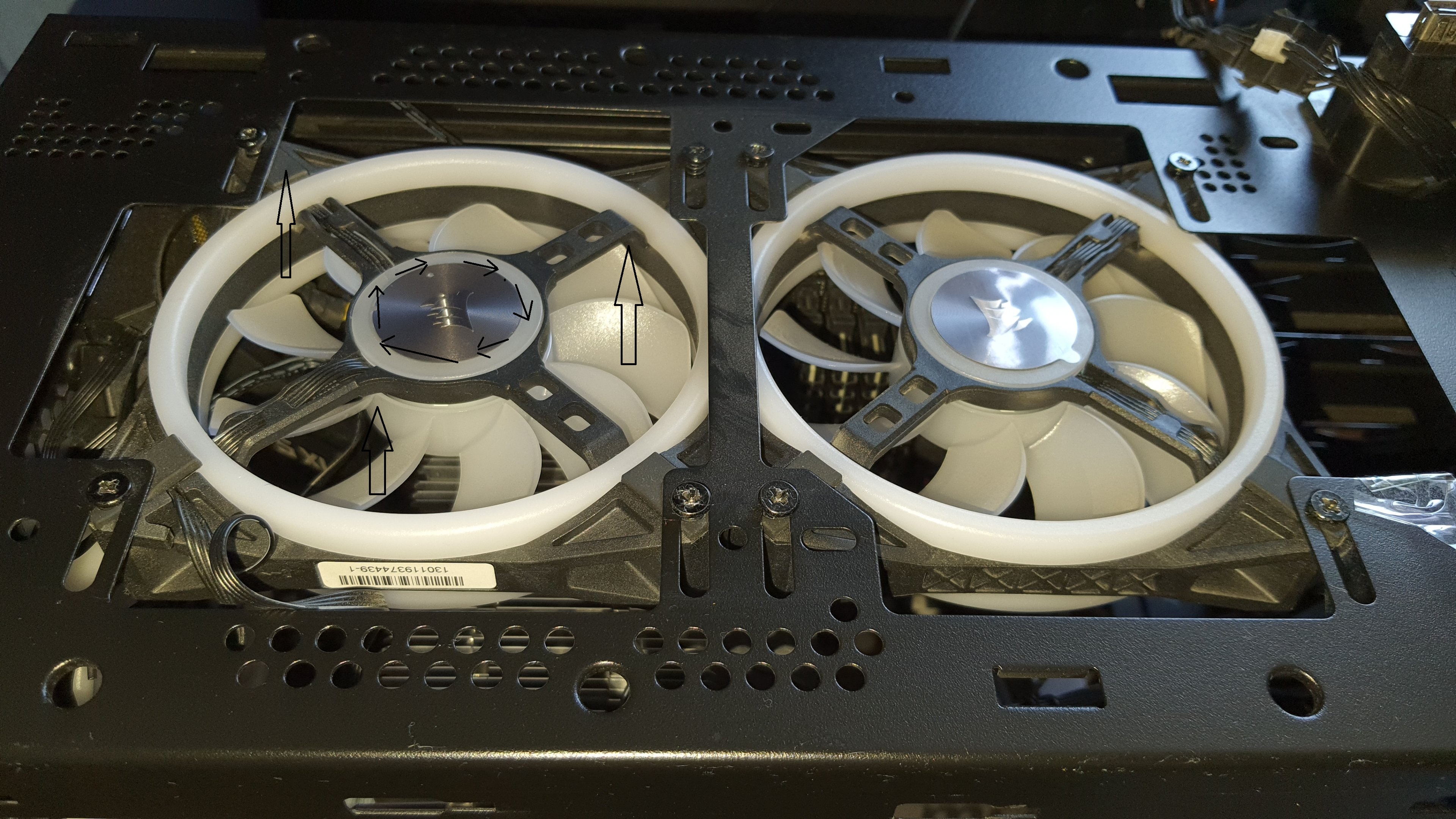 Lüfter an der Decke des Towers | ComputerBase Forum