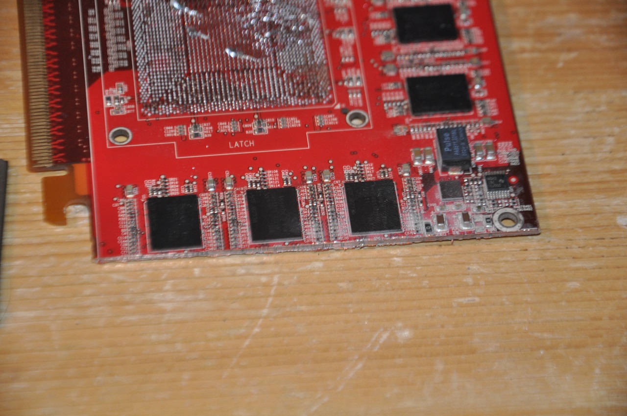 20900xt-zersaegt-2-jpg.436972