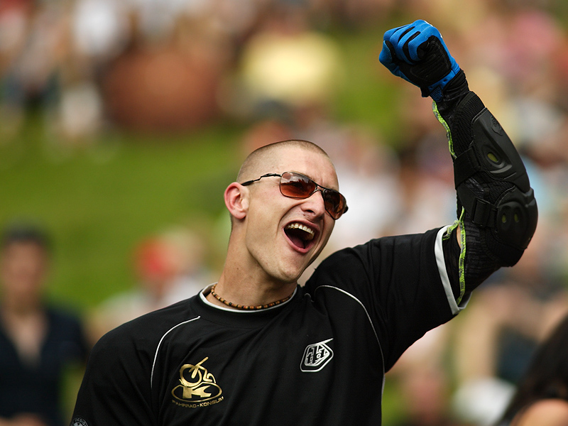 23ac2627s-jpg.146420