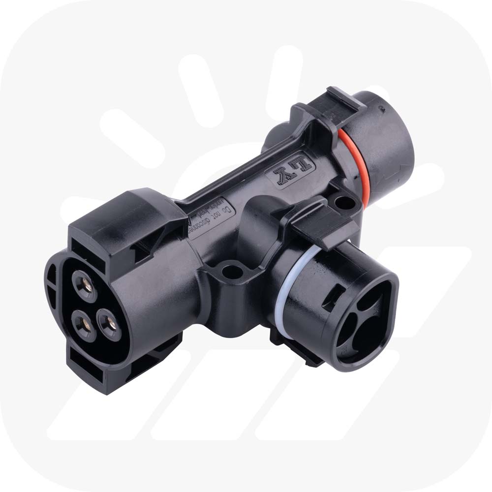 452135_LUYI T-Verbinder - PV-Stecker_ISO-VornLinks.jpg