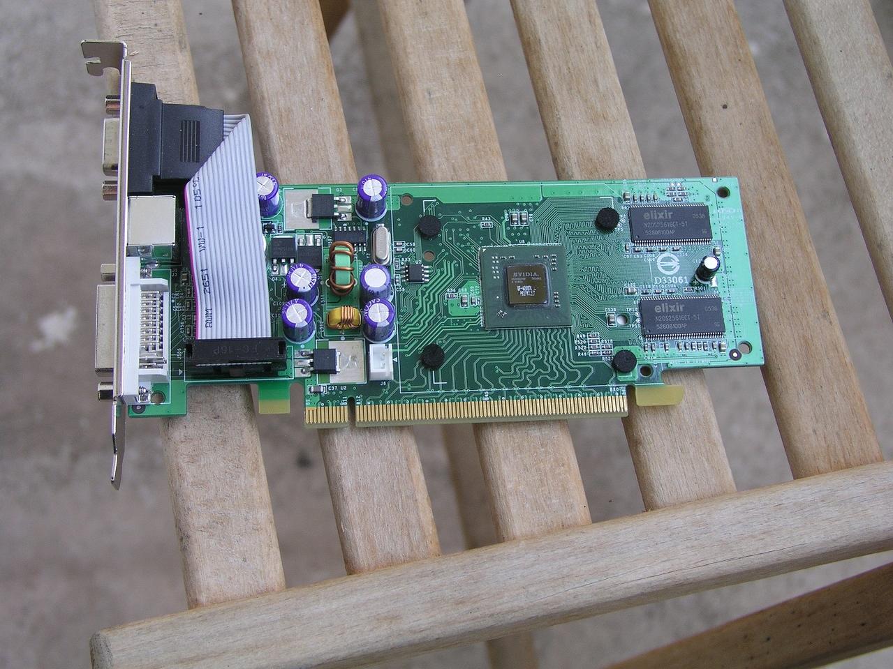 6200-front-ohne-kuehler-jpg.450968