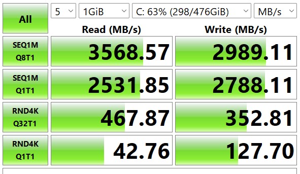 A CrystalDisk Mark.jpg