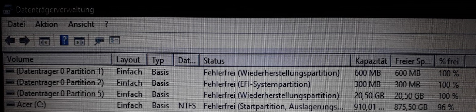 Acer Aspire E 15 - E5-571G-70W2 - Datenträgerverwaltung - cut.jpg