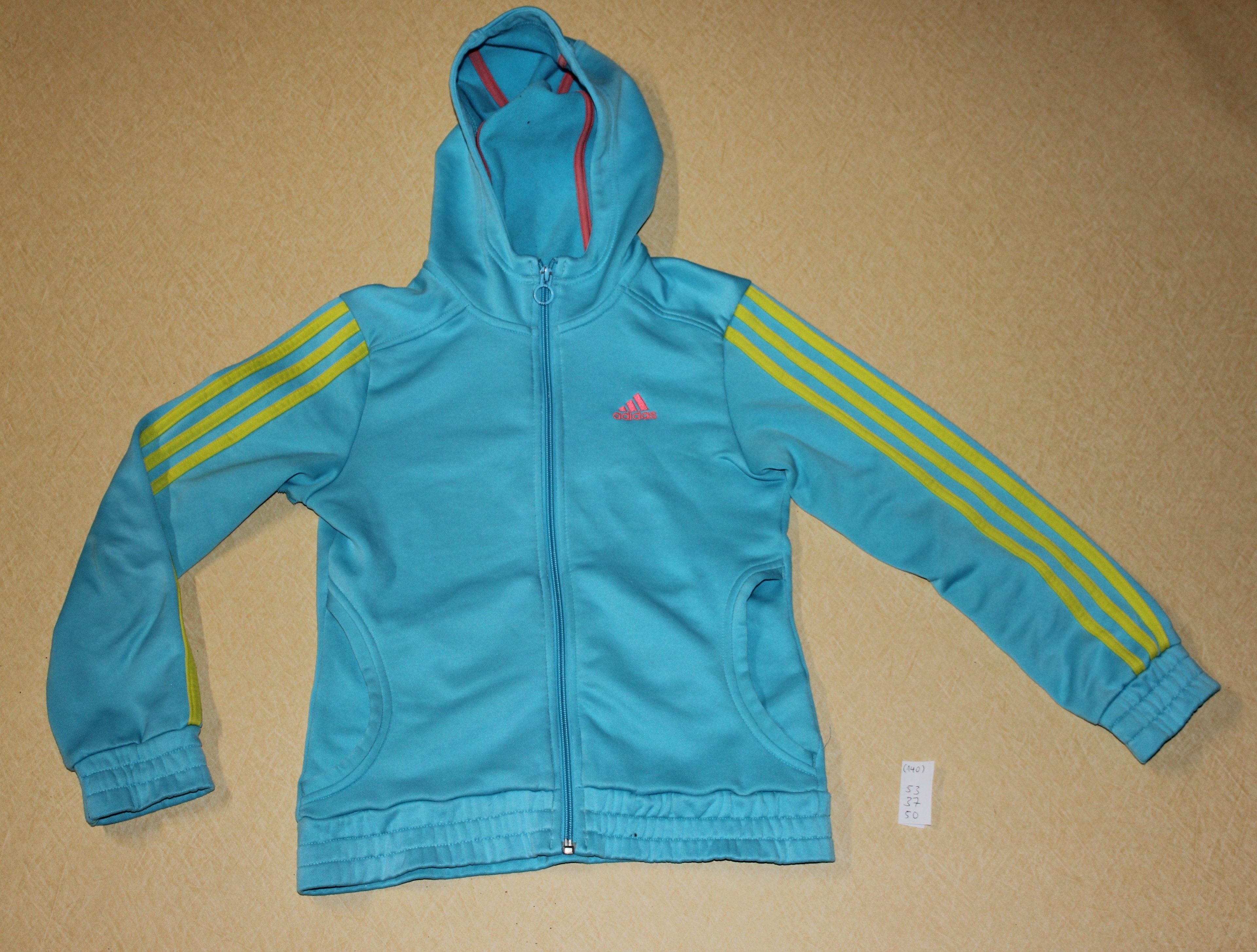 Adidas Traingsjacke Kapuzenzipper für Kinder Jugendliche Gr.140 in hellblau_01.JPG