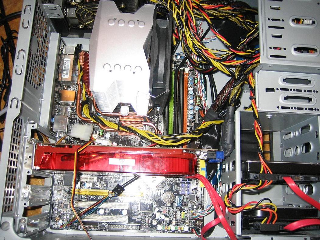 AeroCool PC (2008).JPG