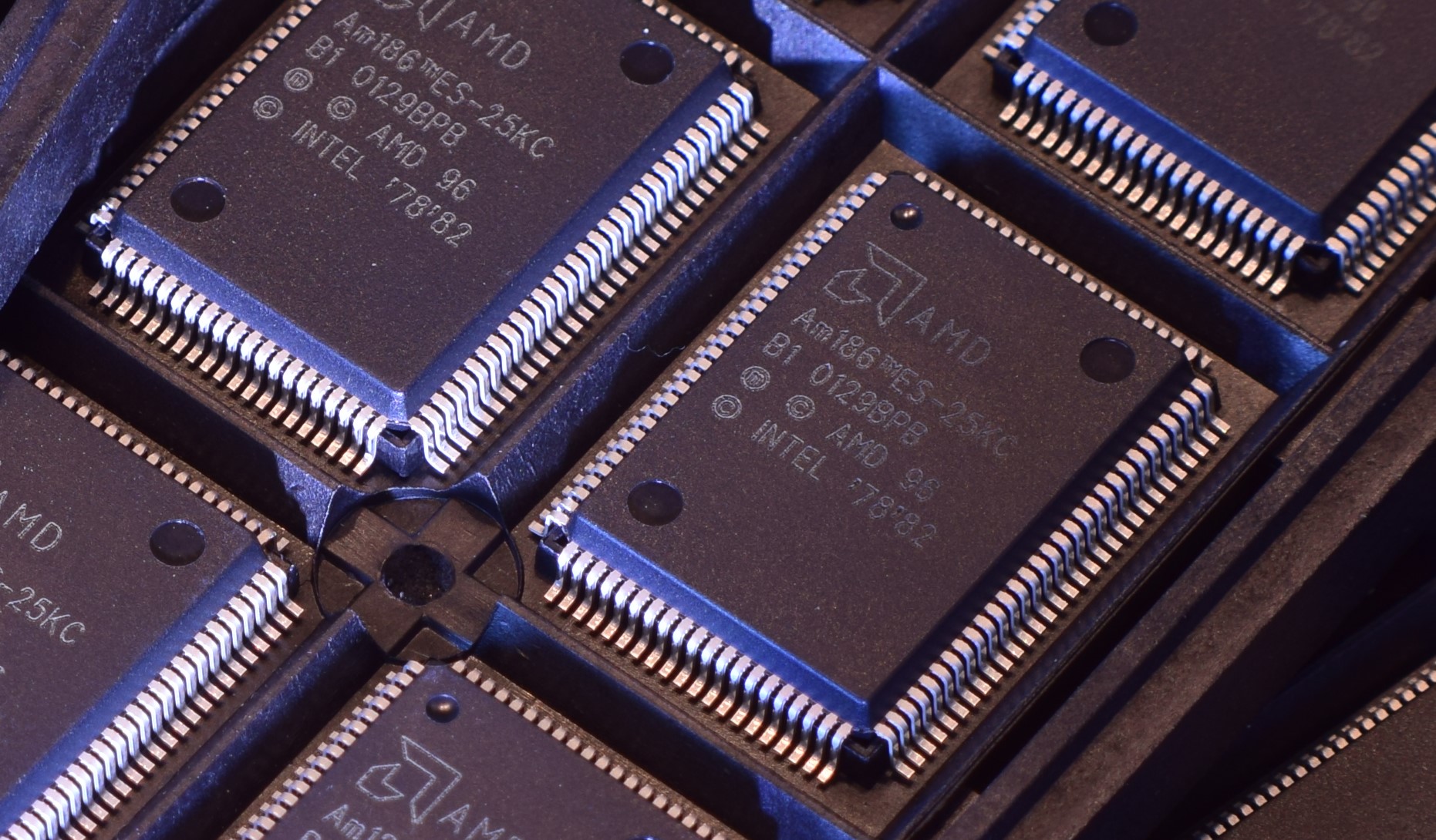AMD Am186 25MHz (12-1).jpg