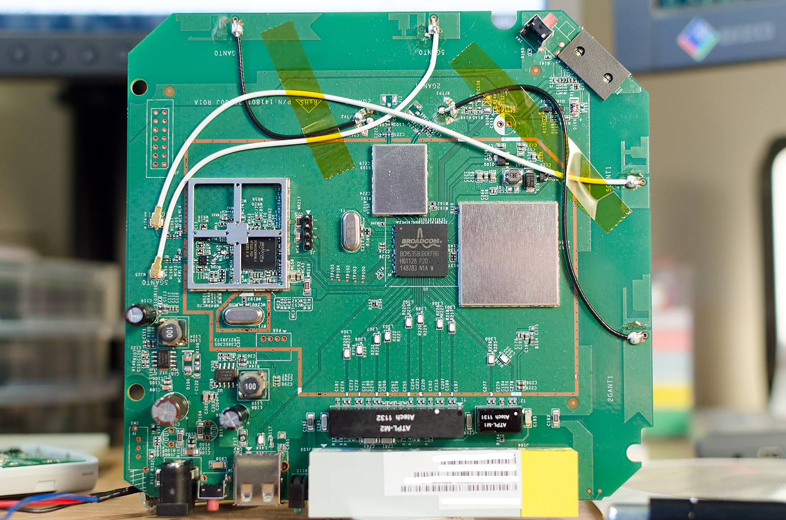 belkin_f9k1102v1_pcb.jpg