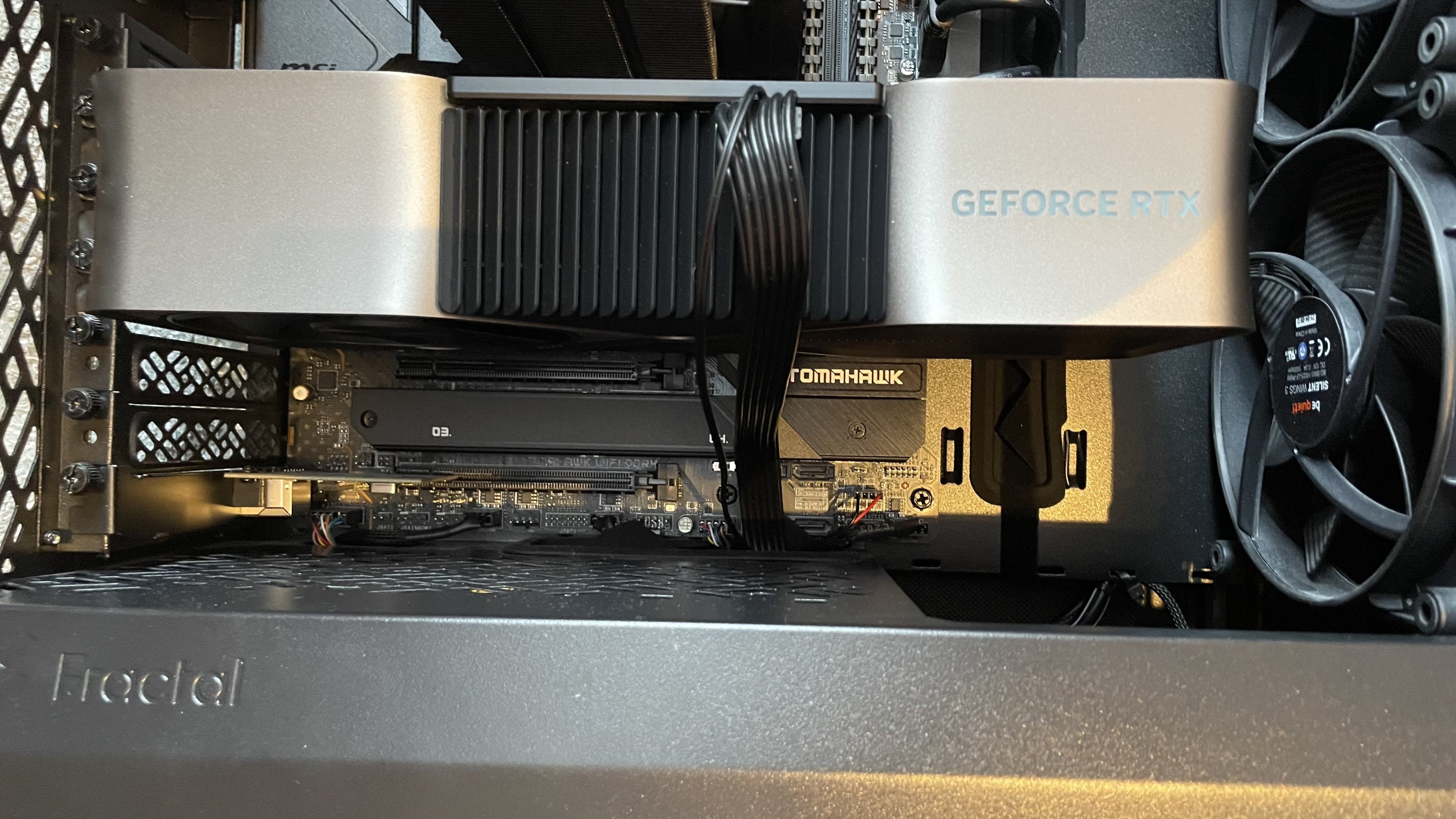 Bildb 12VHPwr im PC.jpg