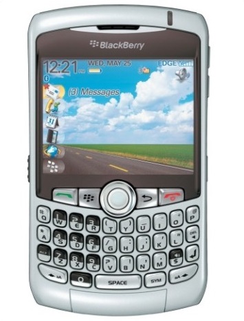 blackberry-curve_8300.jpg