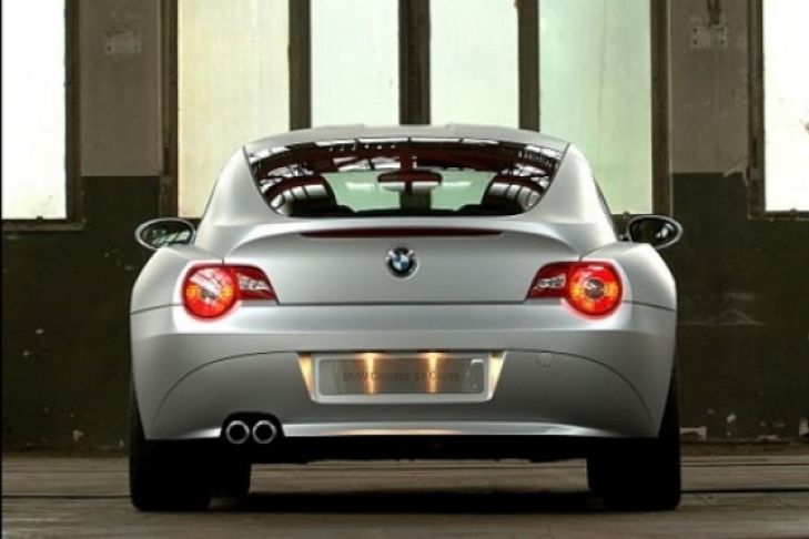 BMW-Z4-Coup-729x486-1ec69e9023fb9d6e.jpg
