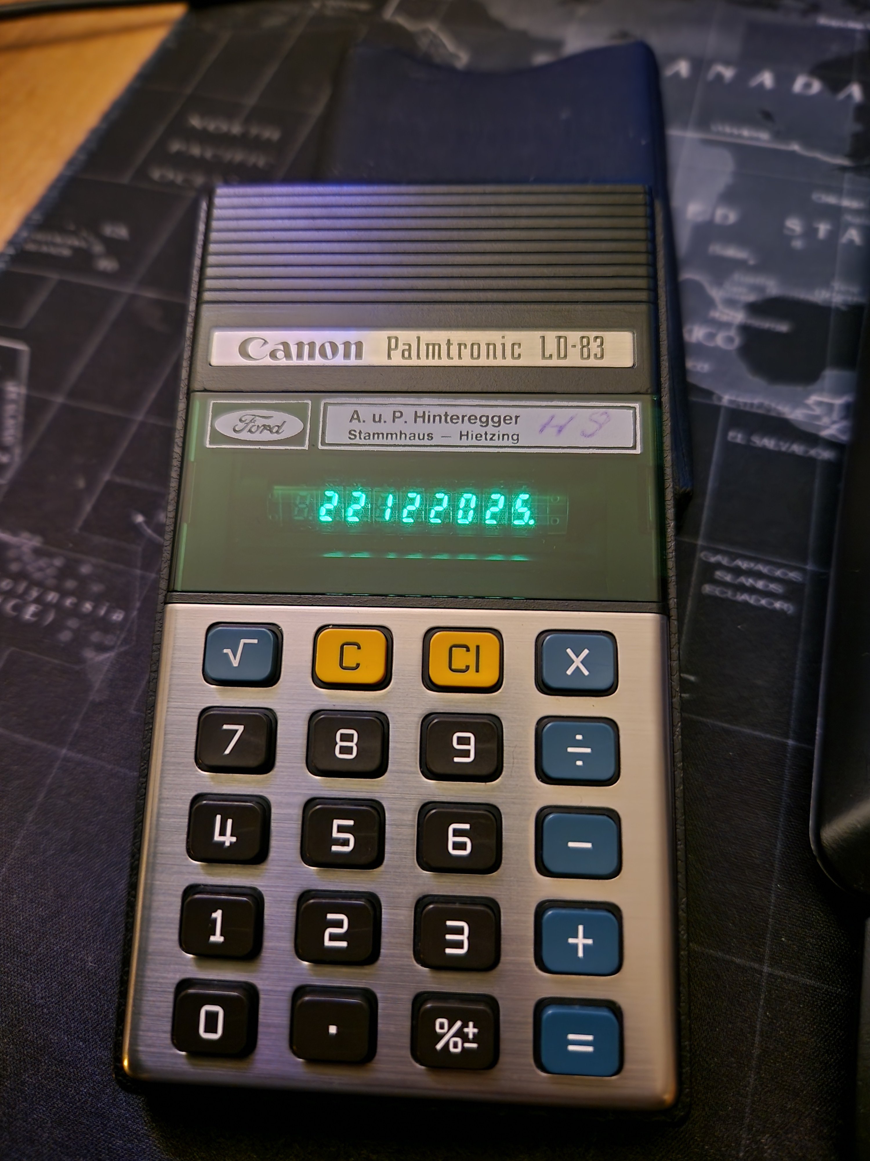 Canon Palmtronic LD-83 (1975).jpg
