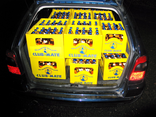 Club-mate_transport02.jpg