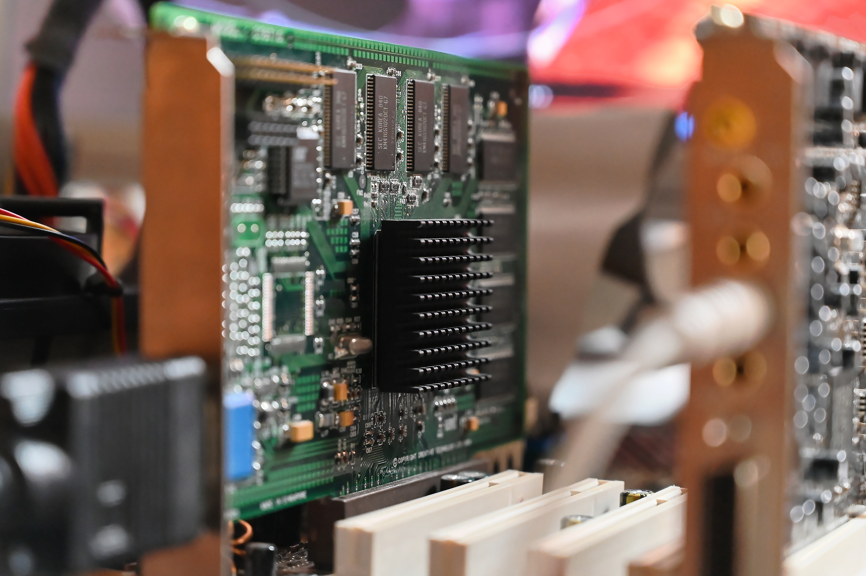 Creative Labs Blaster Nvidia Riva TNT mit 16 MB VRAM.