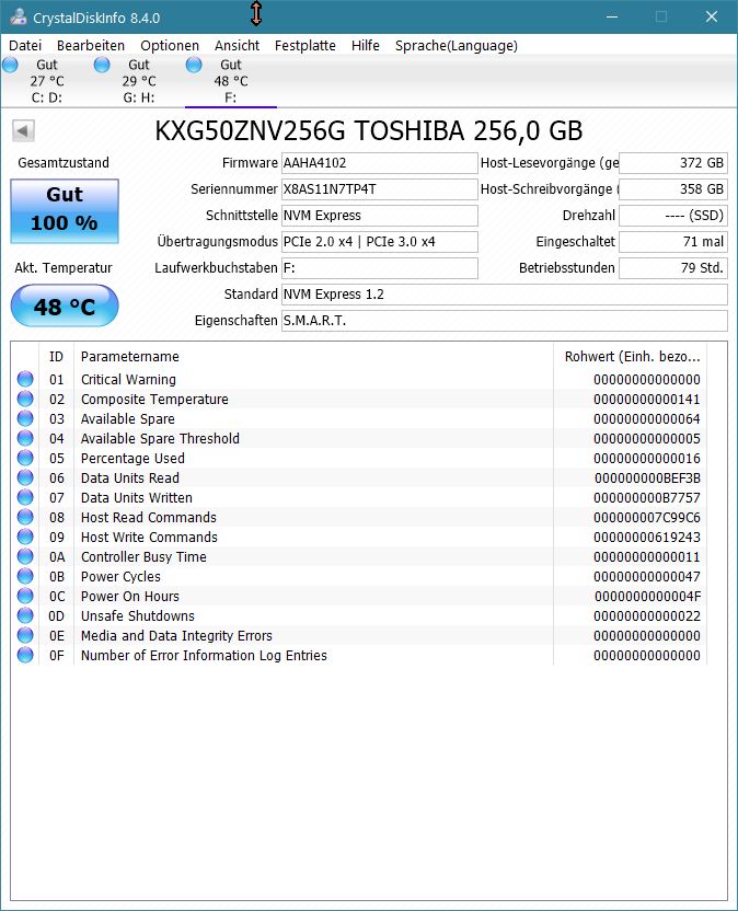 CrystalDiskInfo ToshibaSSD 256GB mit 16GB DDR3-800Mhz. und 2 SATA-SSD aufdemselben Adapter.jpg
