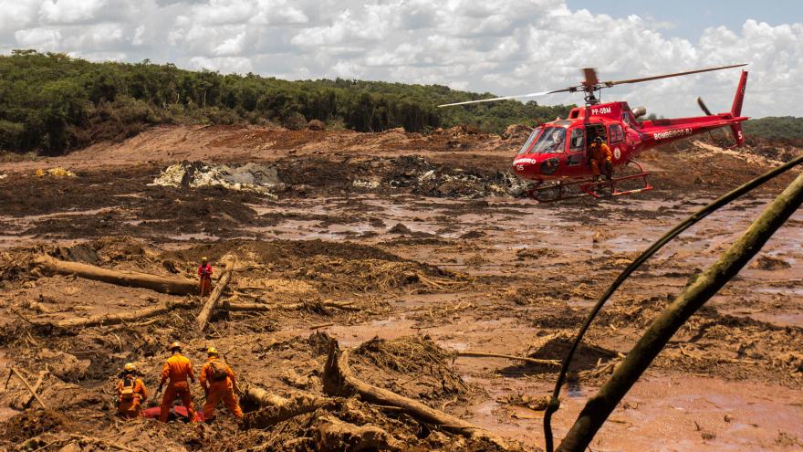 Damm-an-Eisenerzmine-in-Brasilien-gebrochen.jpg
