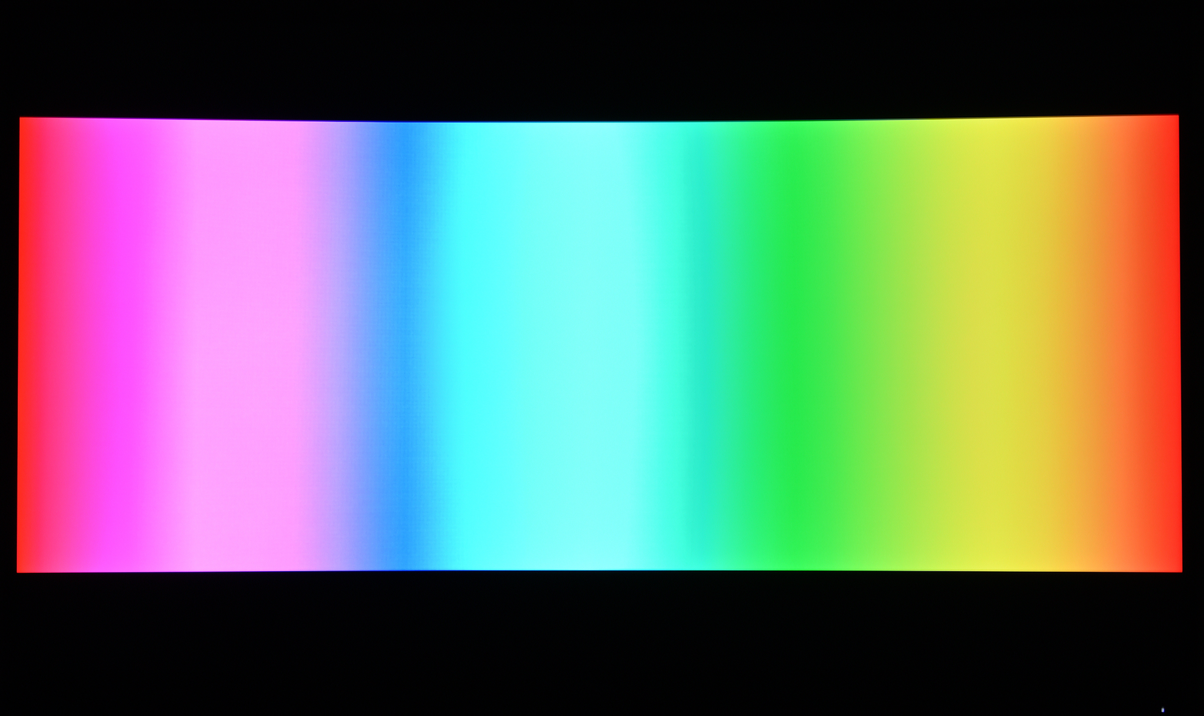 DELL_S3220DGF_Testbild_Farbverlauf.jpg