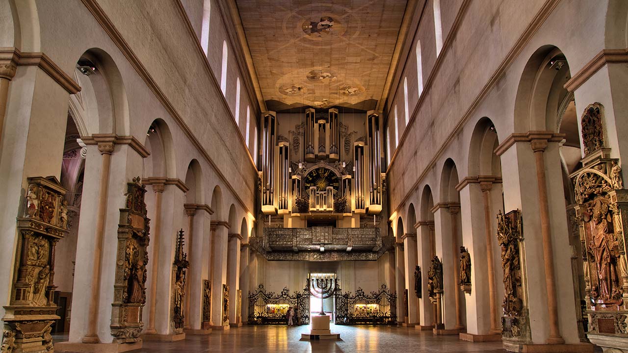 domwuerzburg_klein-jpg.272459