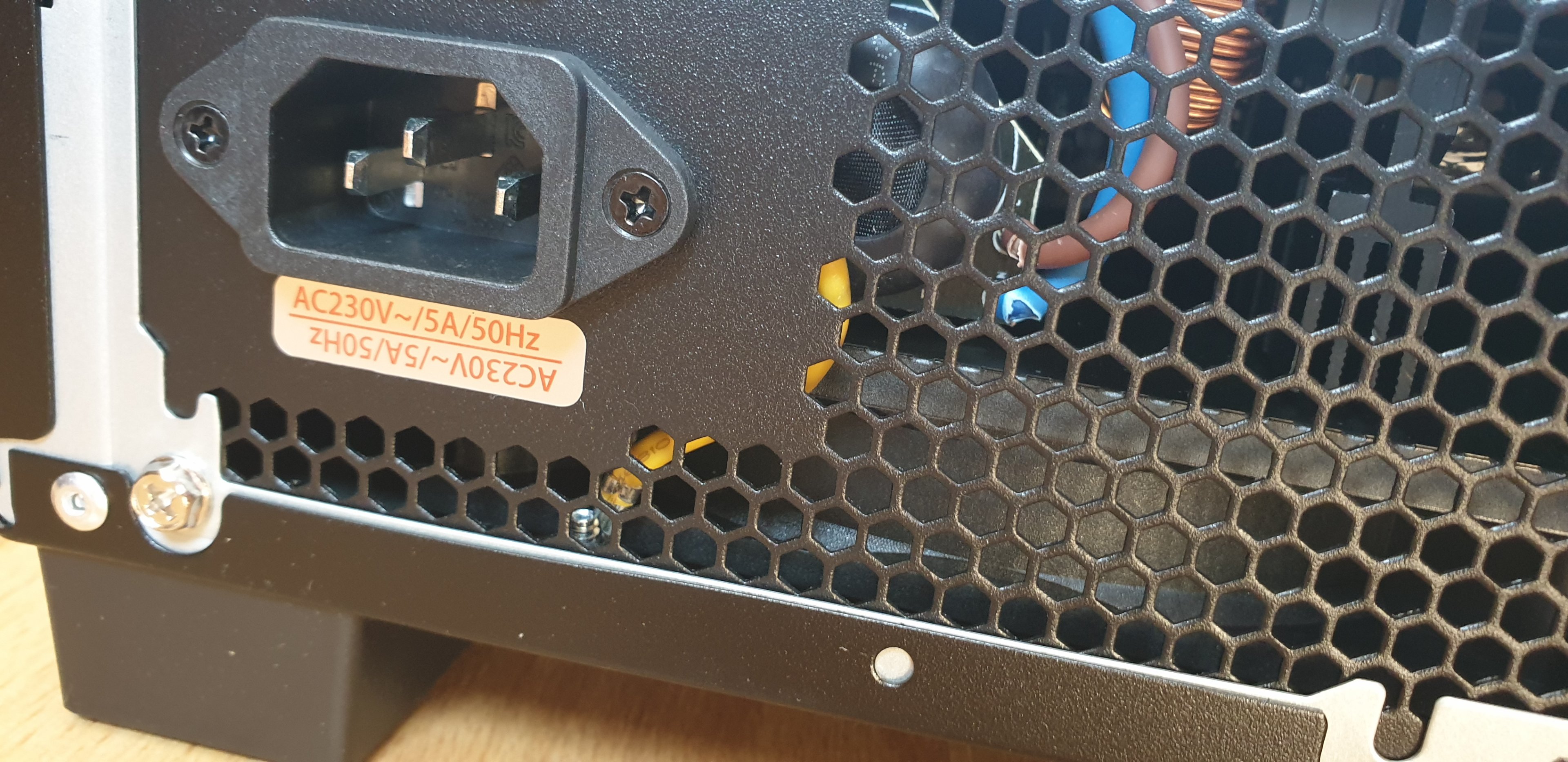 Einschnitte Kabel.jpg