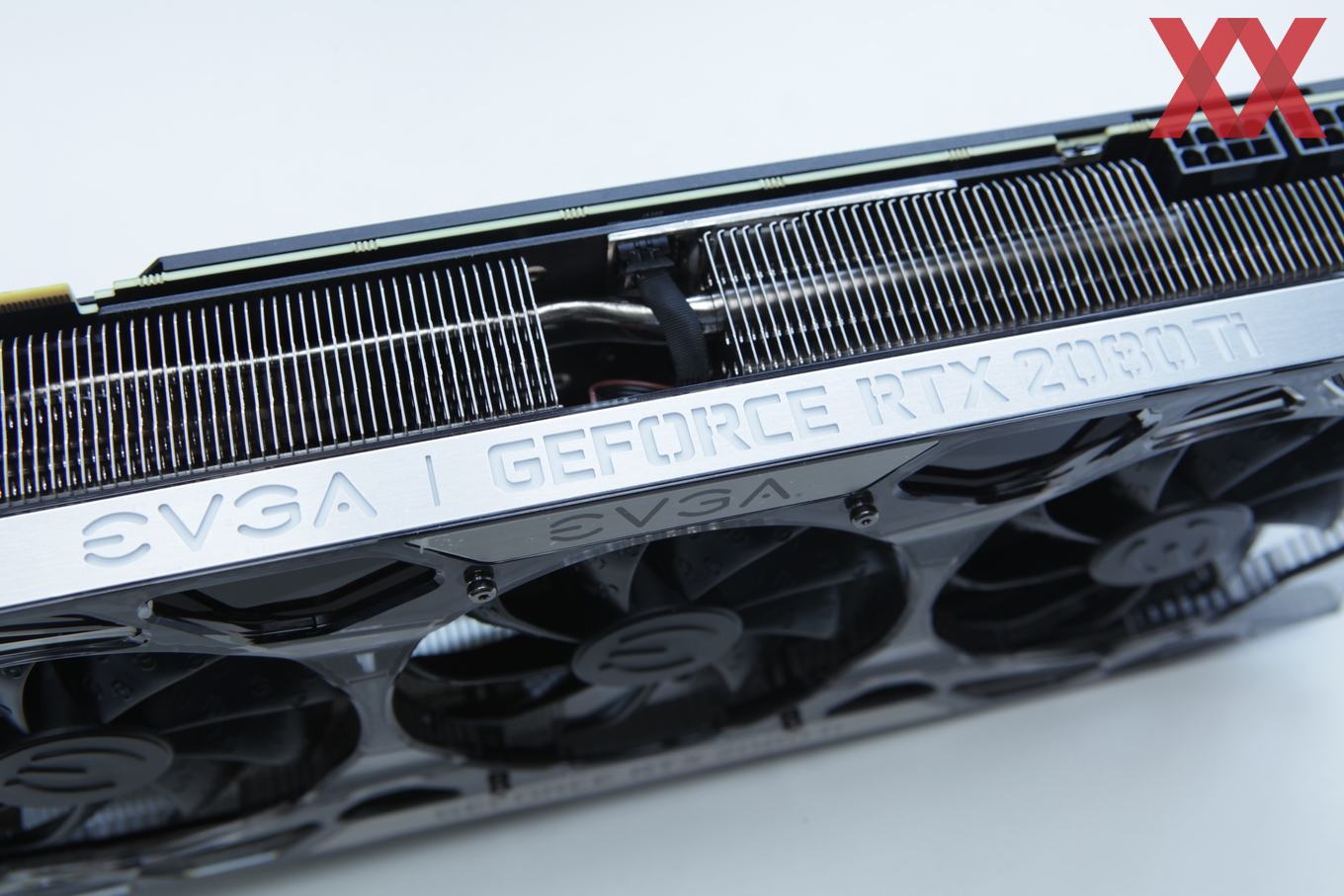 EVGA-RTX2080Ti-FTW3-04_A2B3D0B9193742C2A0C51EB3D56640FF.jpg