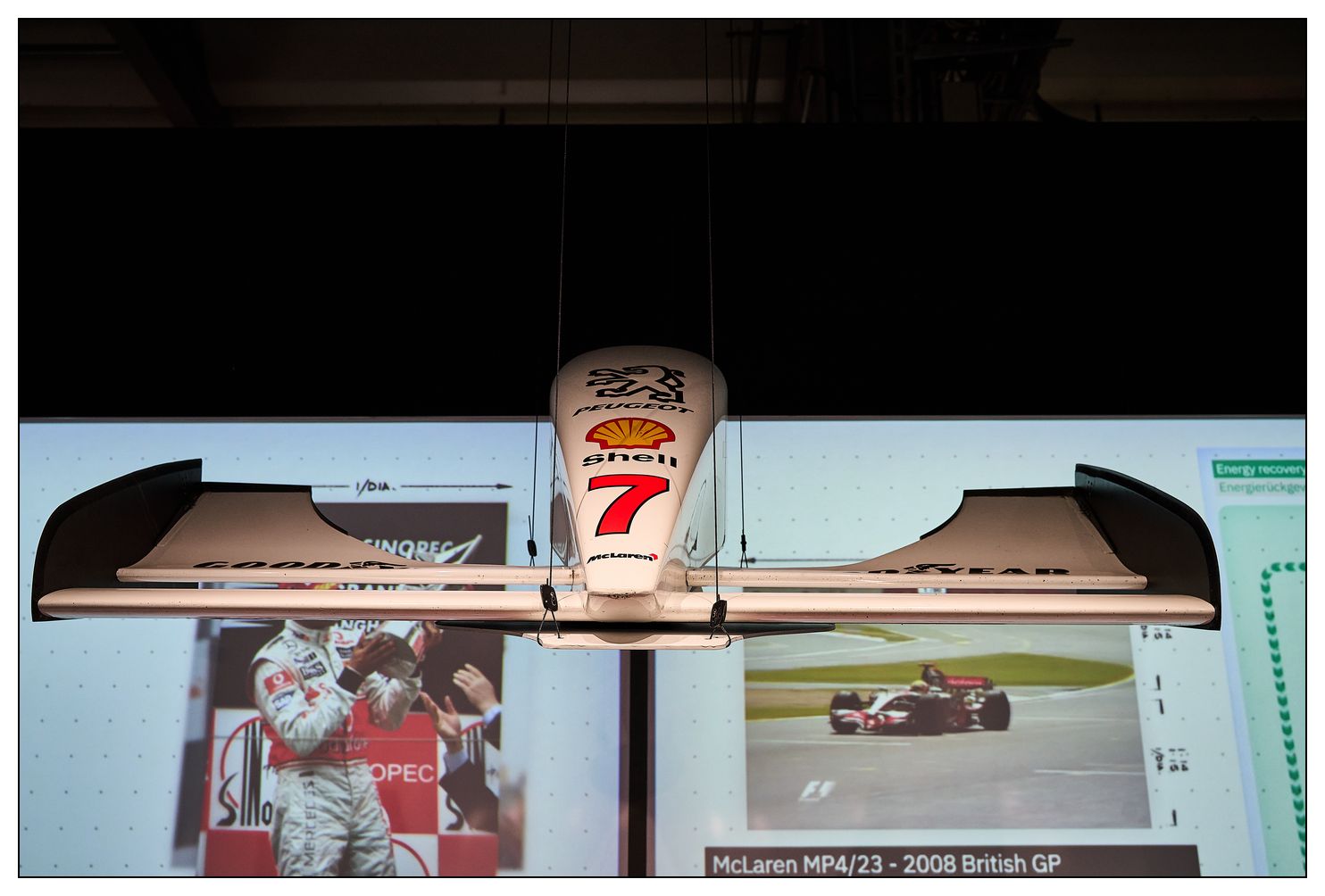 F1A12.jpg