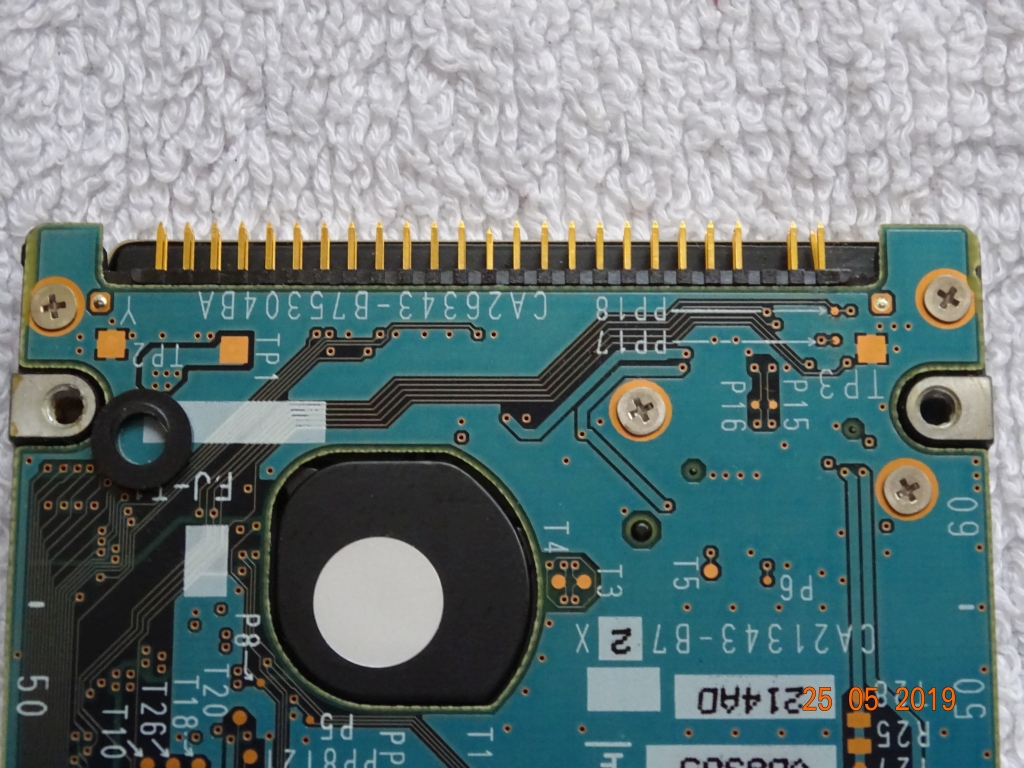 Fujitsu IDE-Festplatte2.jpg