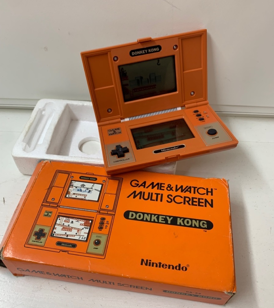 Game & Watch Donkey Kong.jpg