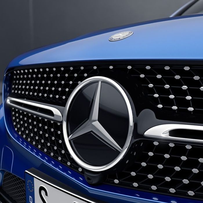 glc_coupe_diamatgrill_chrom_lamelle_schwarz_hochglanzschwarz_1_1_1.jpg