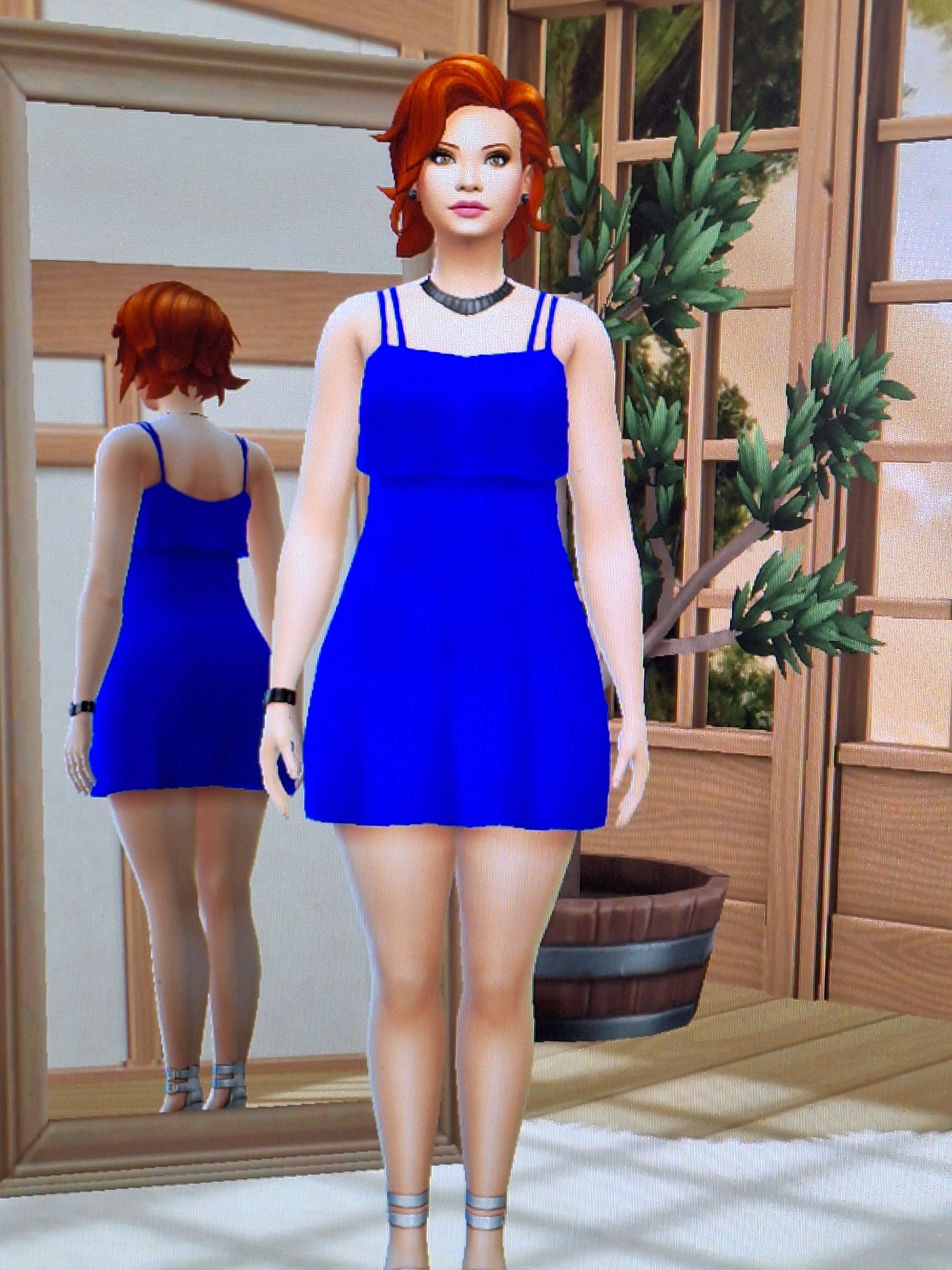 Handyfoto Blue Dress.jpg