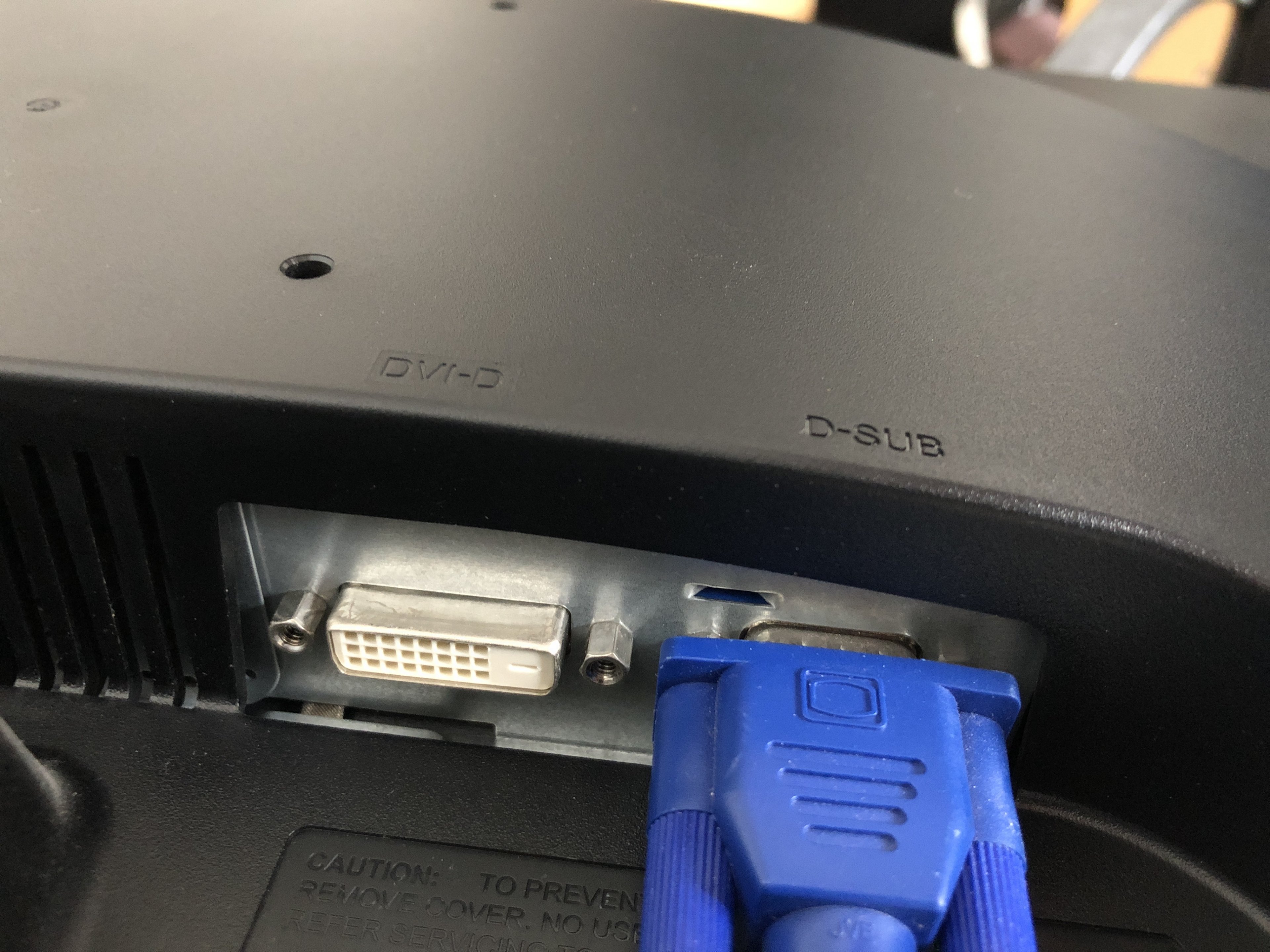 Laptop an externen Monitor | ComputerBase Forum