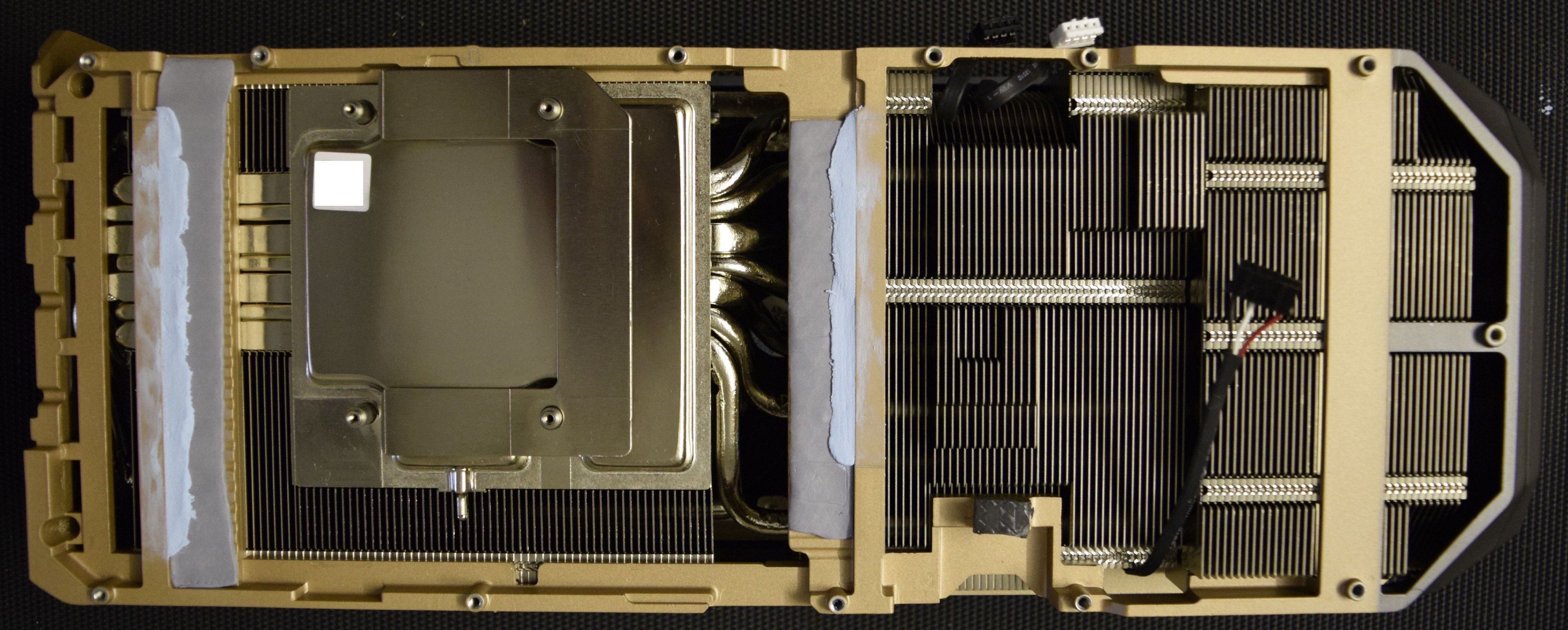 Kühler mit Putty.JPG