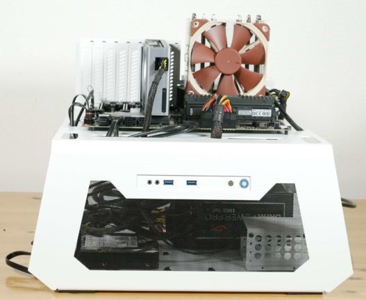 Lian-Li-PC-T70.jpg