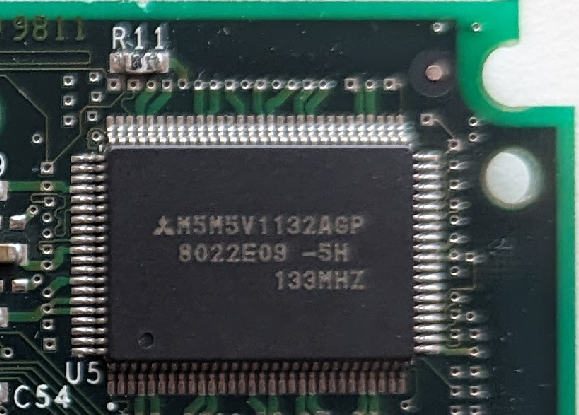 Mitsubishi Cache Pentium II III.png