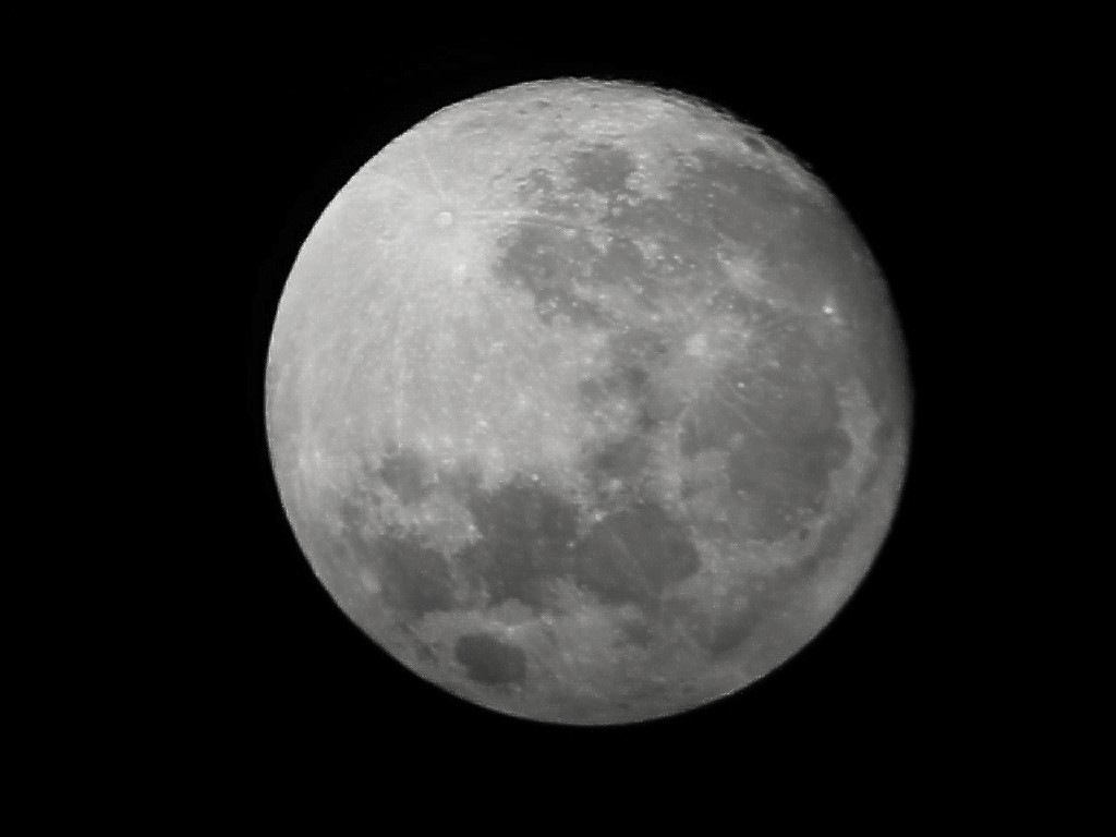 mond-gross-scharf-jpg.150015