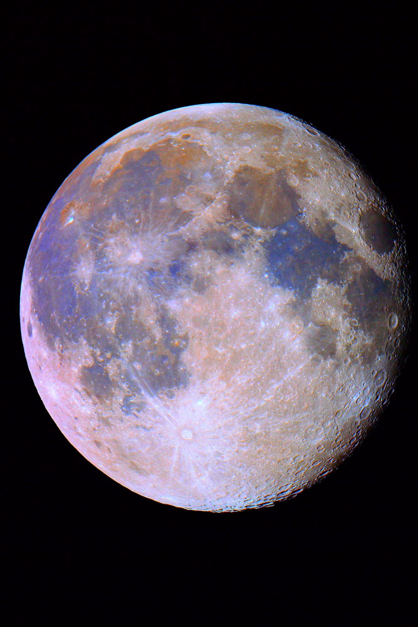 mond-in-farbe-cb-jpg.292169