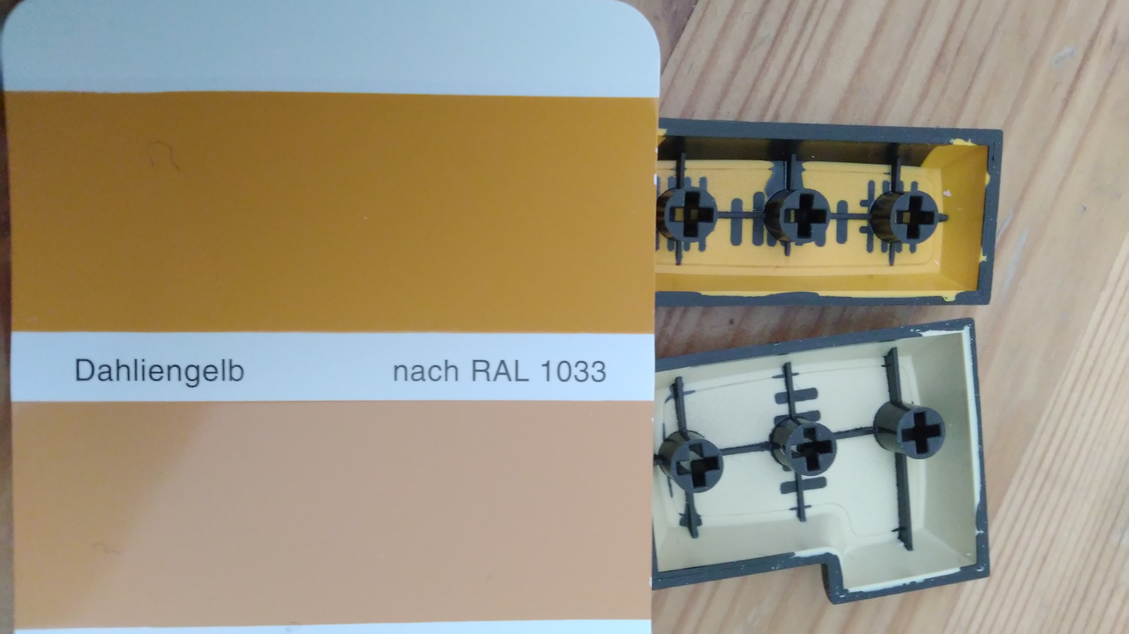 mtnu800_yellow.jpg
