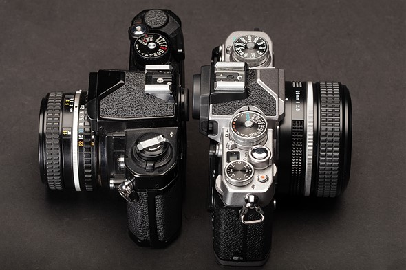 Nikon_Zfc_and_FM2_back_to_bakc.jpeg