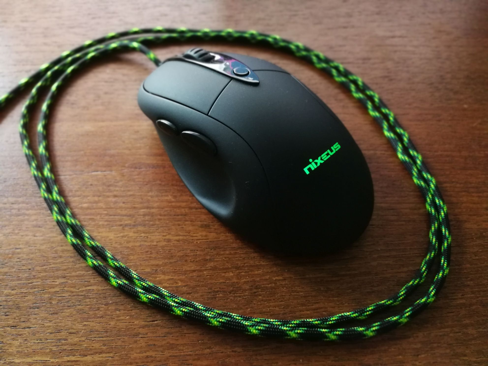 Nixeus Revel Fit.jpg
