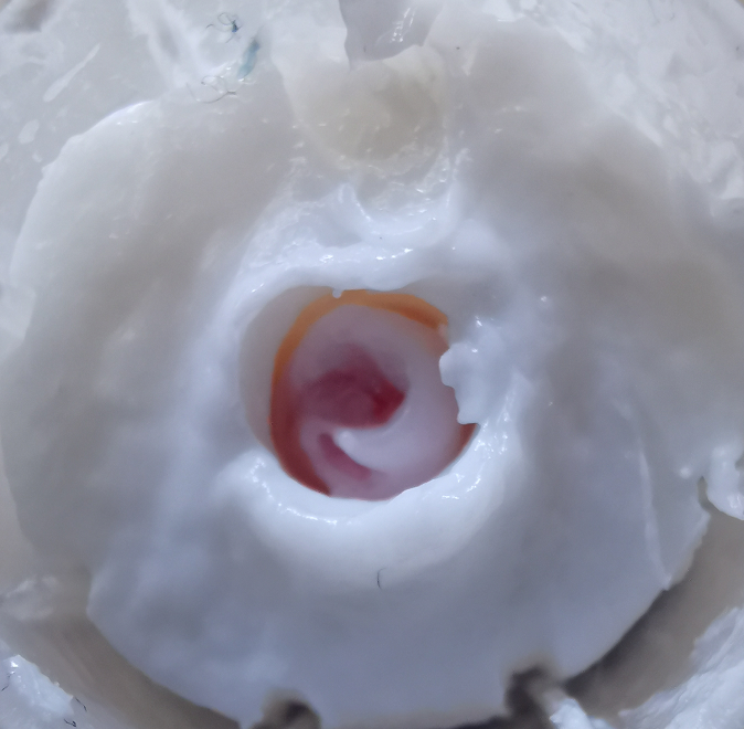 Pommes Rot Weiß.png