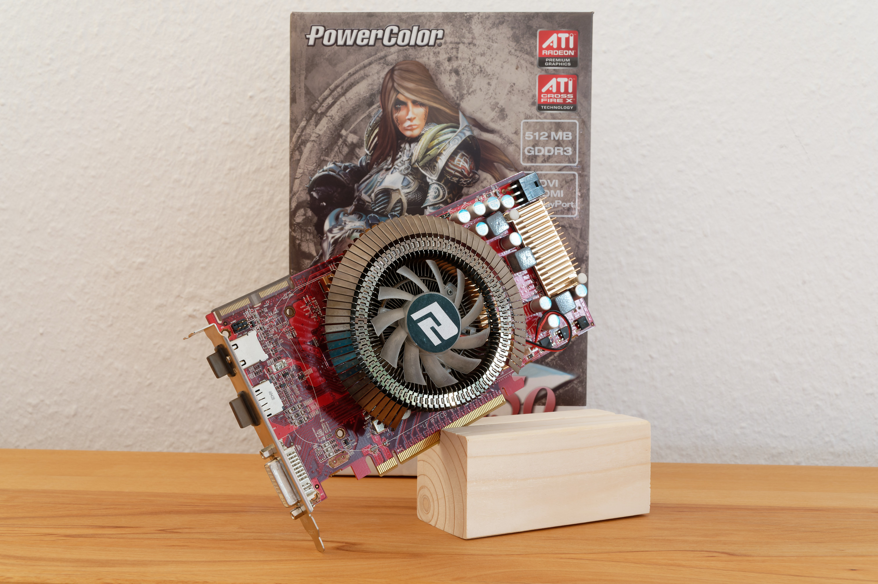 PowerColor-AMD-HD4850-Vorderseite.jpg