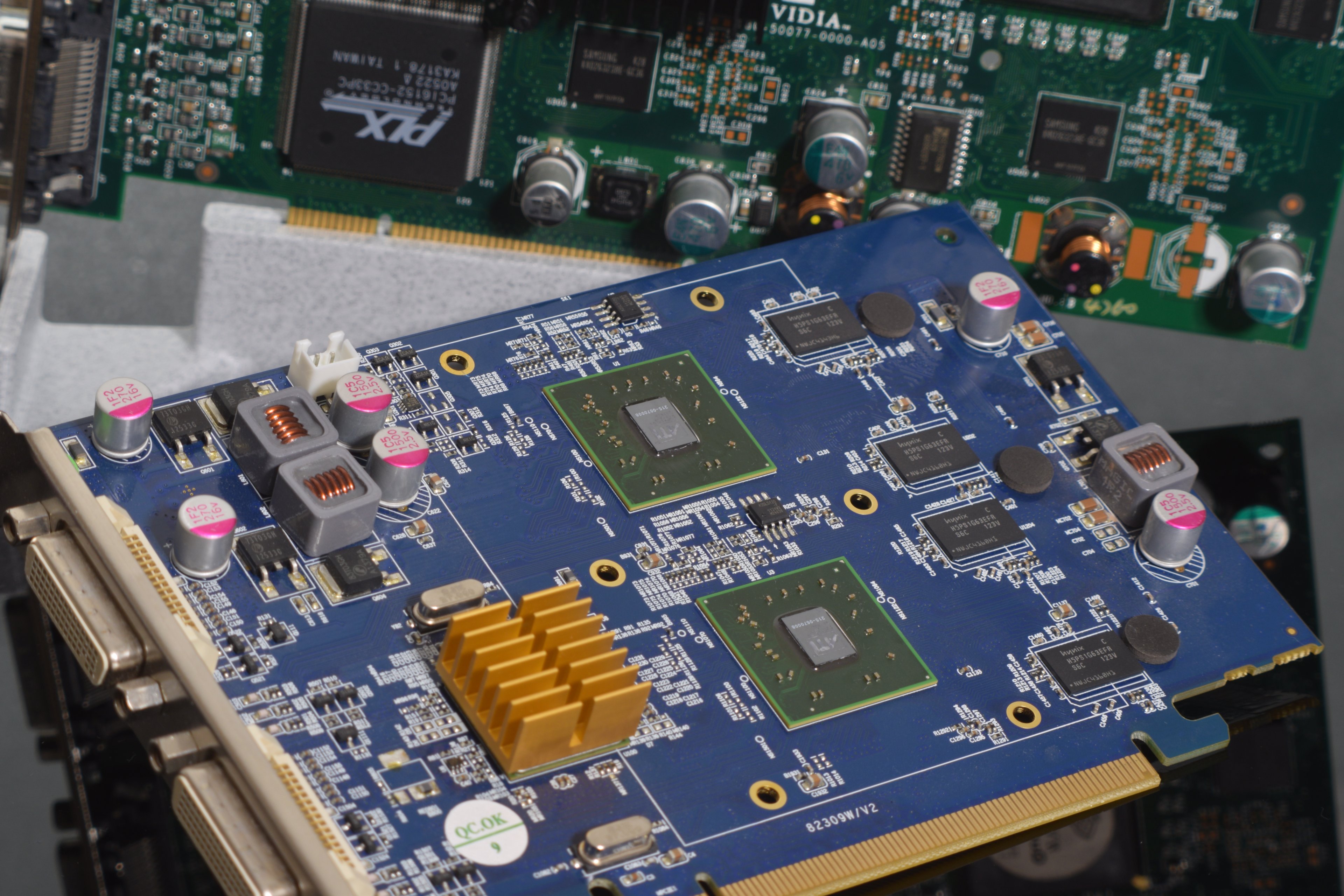 Radeon HD 3450 X2 Jaton (11).JPG