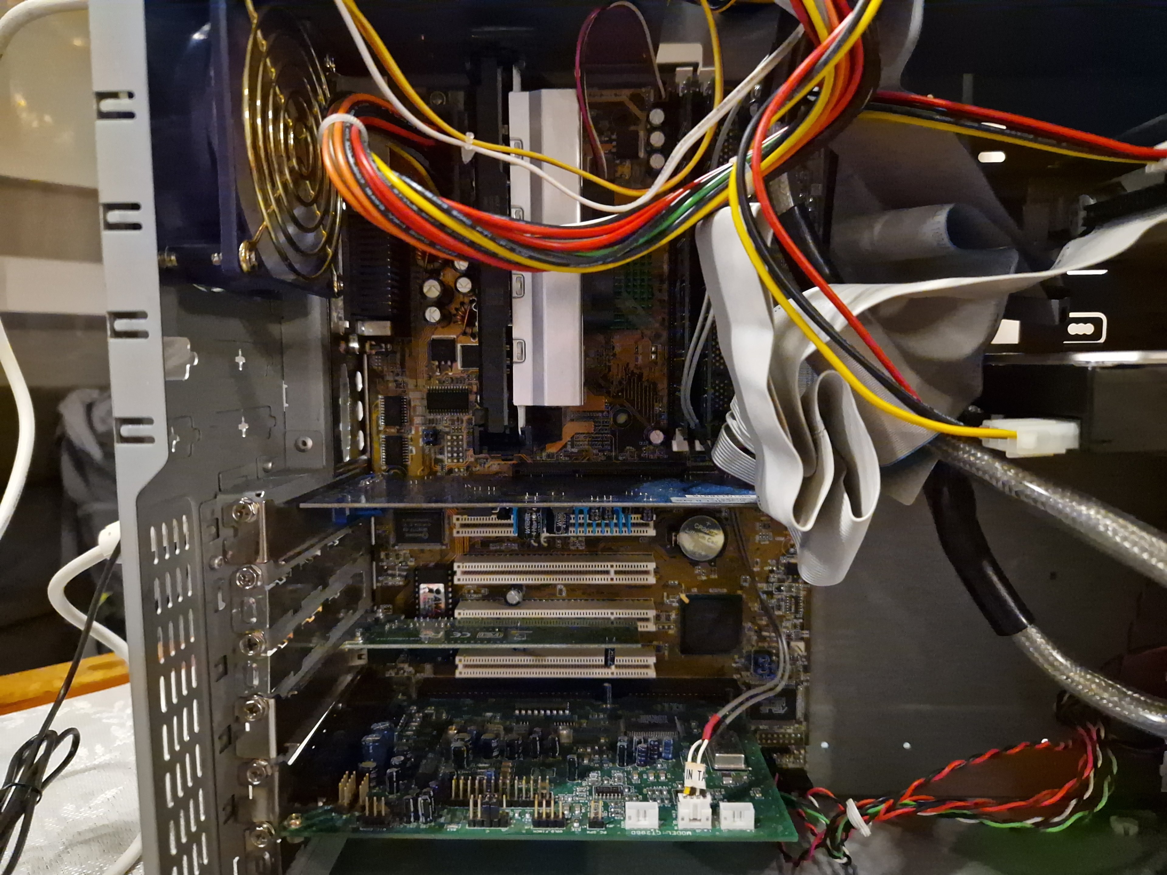 Retro-Build P3 Open-Case.jpg