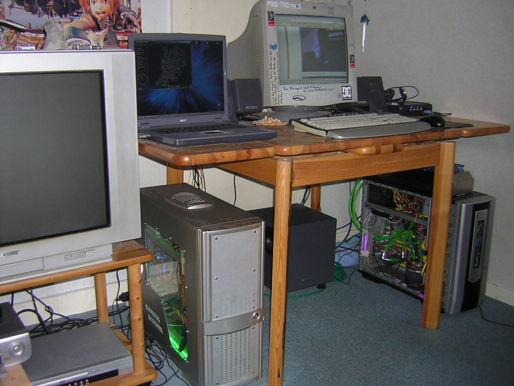 Schreibtisch.JPG