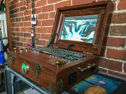 SteampunkLaptop1-500x375.jpg