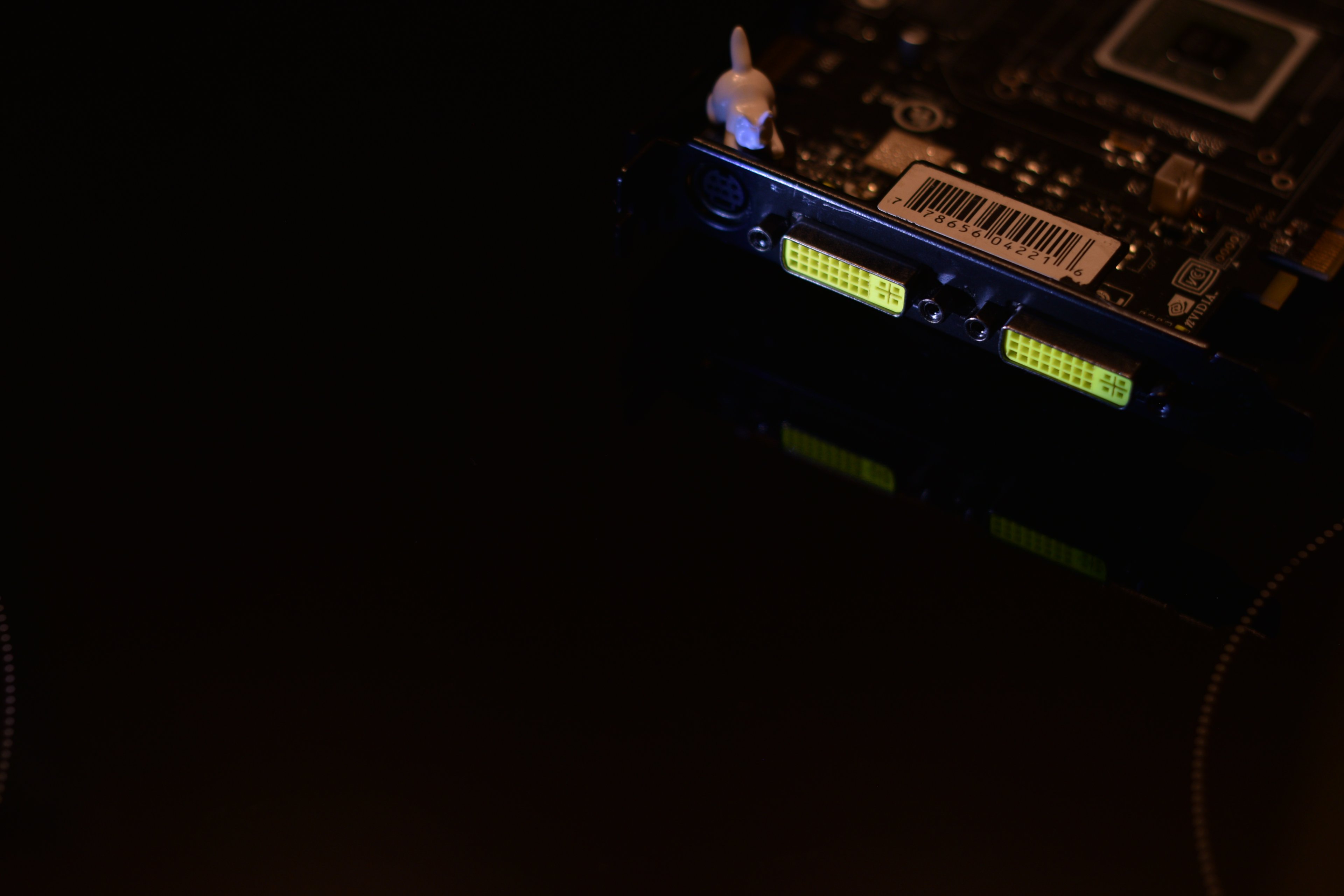 Thema Negative Space (4).JPG