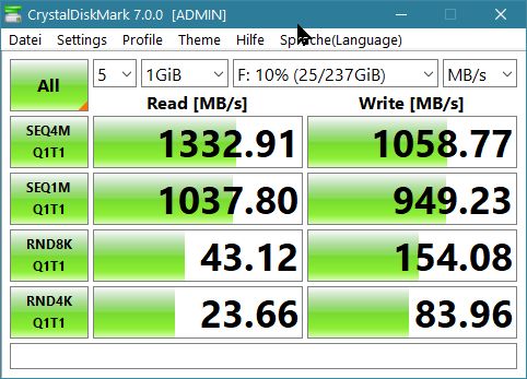 ToshibaSSD 256GB mit 16GB DDR3-800Mhz.jpg