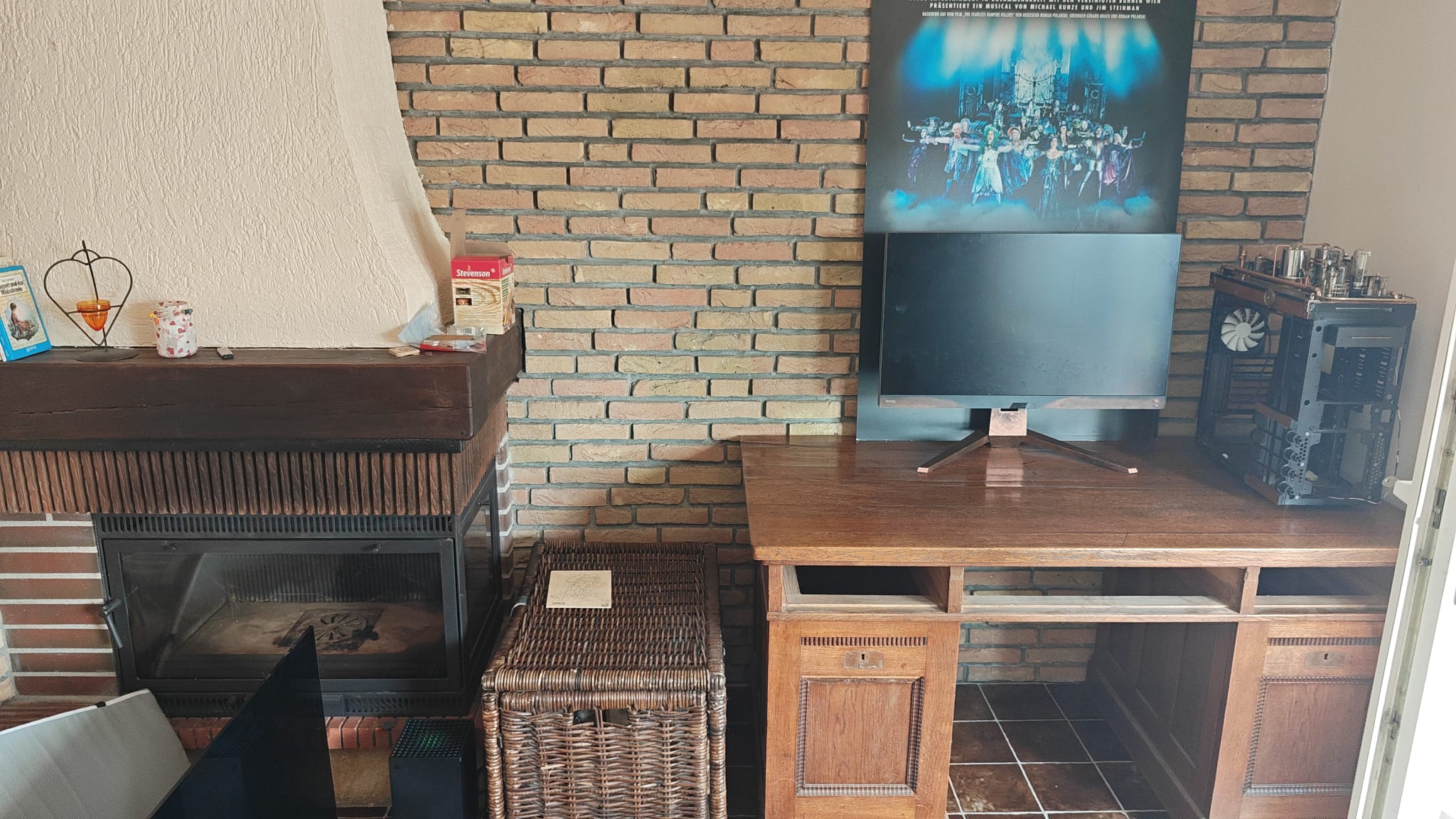 WhatsApp Image 2025-09-19 at 15.17.52 (1).jpeg