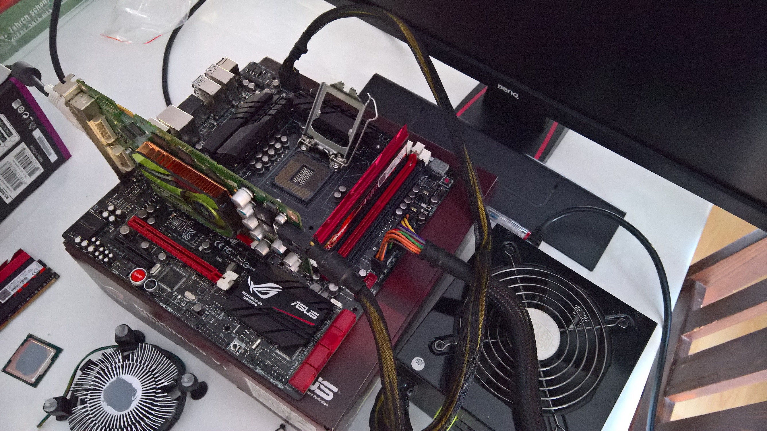 CPULED Leuchtet mit QCode 00 ComputerBase Forum